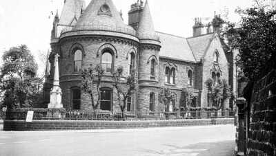 Hands on History - Mining the Past Project